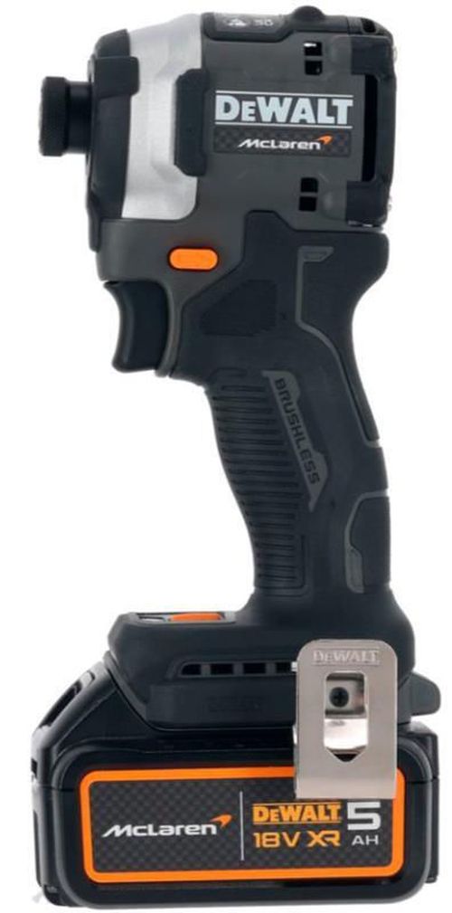 cumpără Set de scule electrice DeWalt DCK2225MP2T-QW, MCLAREN Limited Edition în Chișinău 