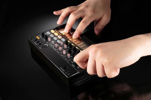 купить DJ контроллер Korg Volca Beats в Кишинёве 