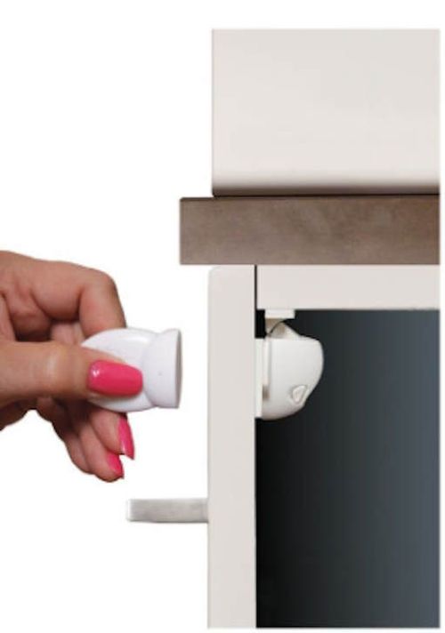 купить Детская безопасность Dreambaby GD855 Замок на дверцы магнитный ключ (4шт) в Кишинёве 