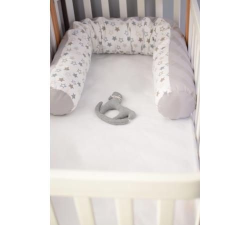 cumpără Pernă pentru gravide și mame care alăptează Veres VR 302.01.6 Подушка для кормления Comfort Long stars white-gray 170x52 în Chișinău 