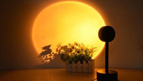 cumpără Iluminat decorativ Helmet Sunset Projection Lamp 360 Degree Rotating LED Light, Mix Color în Chișinău 