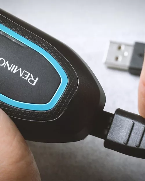 cumpără Aparat de ras electric Remington R6000 Style Aqua în Chișinău 