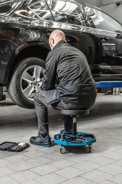 cumpără Accesoriu auto Hoegert HT7G559 Стул автослесаря с регулировкой высоты în Chișinău 