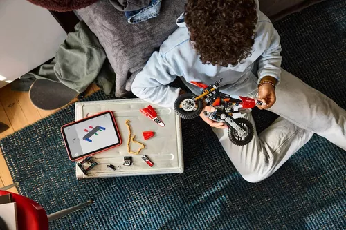 cumpără Set de construcție Lego 42238 Technic Motocicleta Ducati Desmo450 MX Factory în Chișinău 