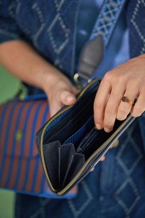cumpără Portmoneu Pip Studio 51.273.423 Willow Wallet Stripe 18x3x11cm 18x3x11 Blue în Chișinău 
