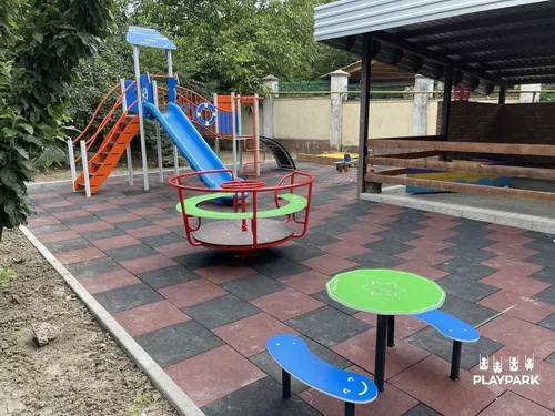 cumpără Mobilier urban PlayPark 4524 Masuta cu banca curba F-4 în Chișinău 