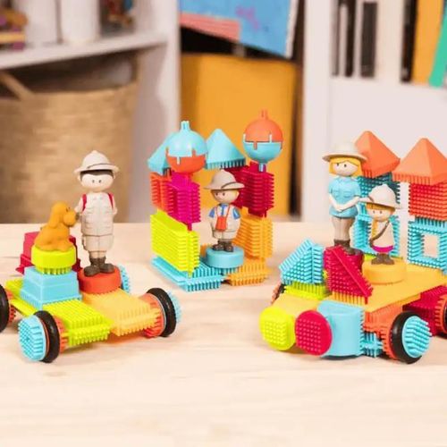 купить Конструктор Battat BT3073Z Bristle Blocks in cutie, 85piese, 2016D в Кишинёве 