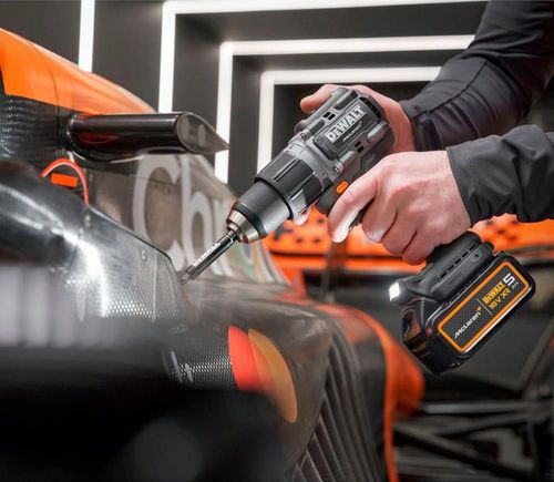 cumpără Set de scule electrice DeWalt DCK2225MP2T-QW, MCLAREN Limited Edition în Chișinău 