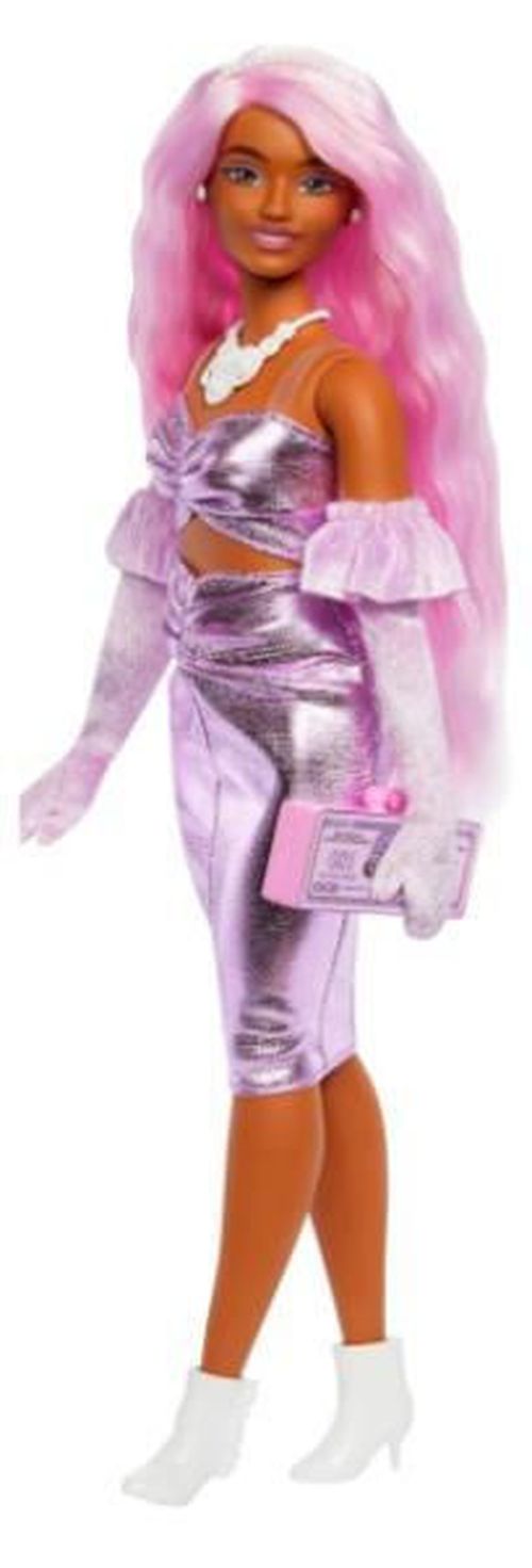 купить Кукла Barbie HYV25 Păpușa Barbie Fashionistă în rochie roz lucioasă в Кишинёве 