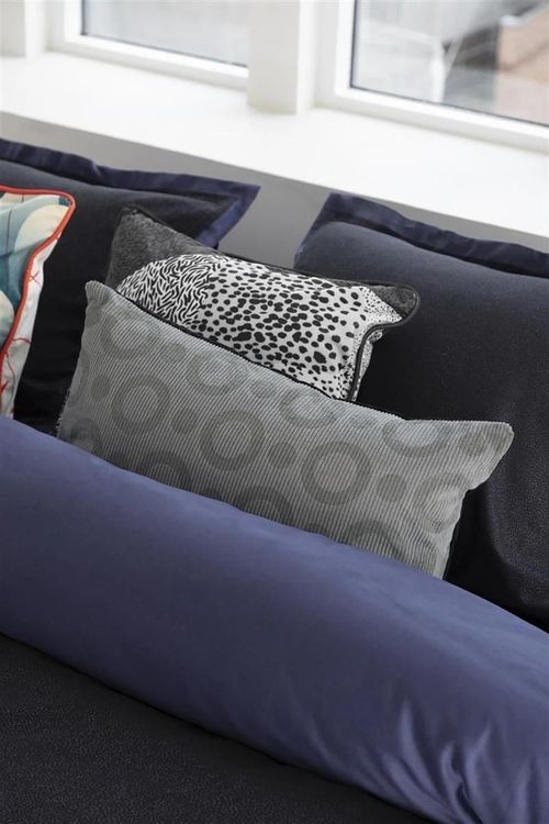 cumpără Lenjerie de pat Moooi 246013 Cordu. Umbrella Squid Cushion 40x60 Grey în Chișinău 