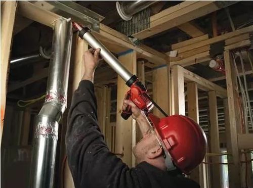 cumpără Pistol electric pentru lipit Milwaukee 4933441786 p/u aplicare silicon M12 PCG/600A-0 în Chișinău 