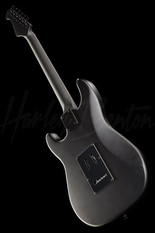 купить Гитара Harley Benton ST-20HSS SBK Standard Series в Кишинёве 