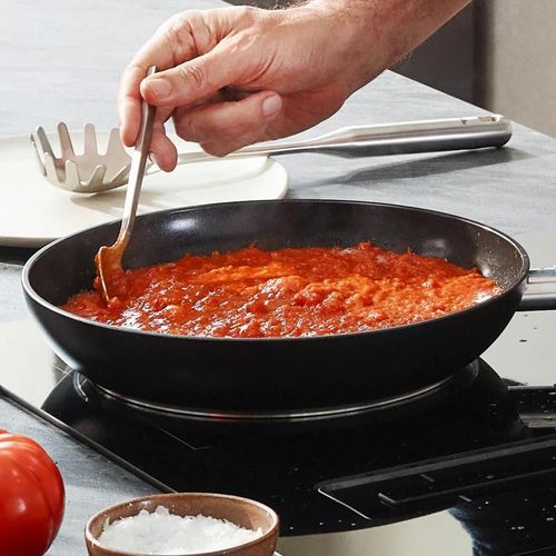 cumpără Tigaie Fissler 11100124100/08 Essential 24cm în Chișinău 