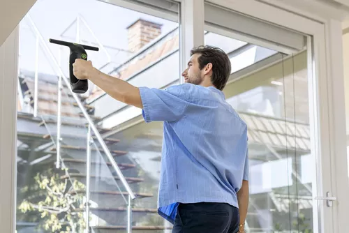 cumpără Curățător de geamuri Karcher WV 2 Universal Precision+ Black în Chișinău 