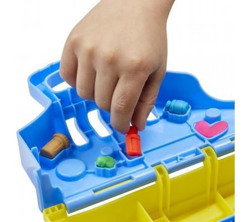 купить Набор для творчества Hasbro F3639 Play-Doh Игровой набор Care N Carry Vet в Кишинёве 