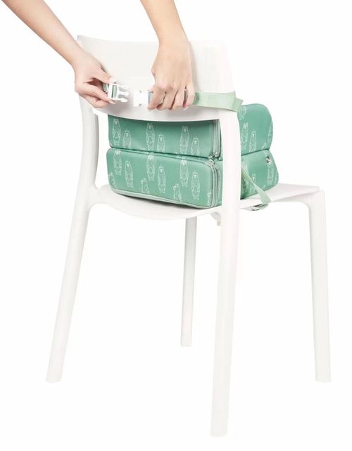 купить Стульчик для кормления Badabulle B009409 Booster pliabil Nomad Verde cu Ursuleti в Кишинёве 