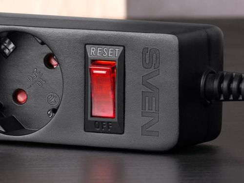 cumpără Filtru electric Sven SF-06E, 6 Sockets, Children protection, Non-Flammable, 3.0m, Black în Chișinău 