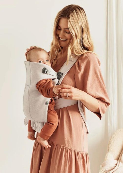 купить Кенгуру BabyBjorn 021087E1 Mini 3D Jersey, Light Beige в Кишинёве 