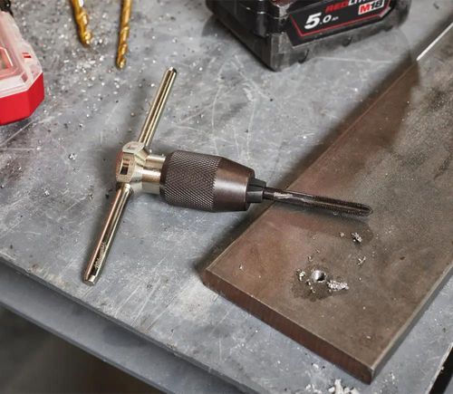 купить Набор ручных инструментов Milwaukee 4932498720 Set filiere si tarozi, metric 17 buc в Кишинёве 