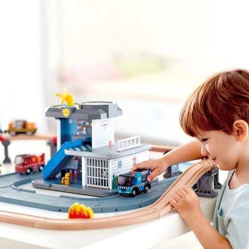 cumpără Mașină Hape E3738 Mașină de poliție cu sirenă în Chișinău 