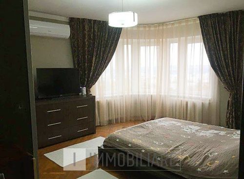 Apartament cu 2 camere+living, sect. Telecentru, str. Miorița. 