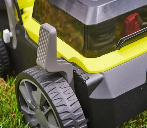 купить Аэратор для газона RYOBI RY18SFX35A-0 Scarificator 18V (5133004548) в Кишинёве 