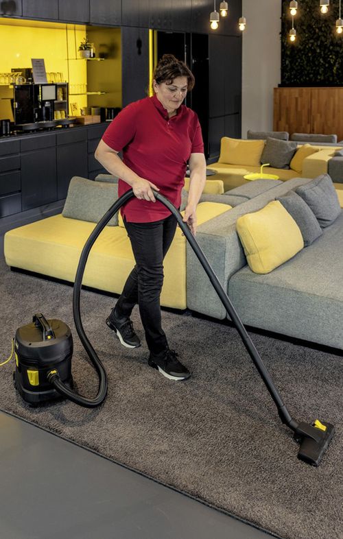 купить Пылесос с мешком Karcher T 11/1 Classic Adv Re!Plast Promo (1.527-222.0) в Кишинёве 