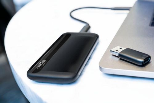 cumpără Disc rigid extern SSD Crucial X8, 1000GB, USB 3.2 Type-C în Chișinău 