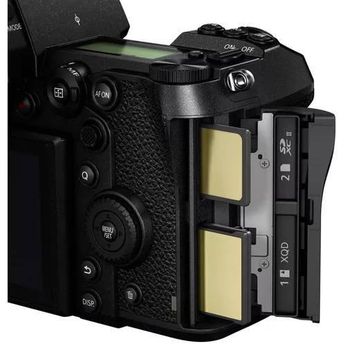 cumpără Aparat foto mirrorless Panasonic DC-S1MEE-K în Chișinău 