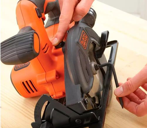 купить Пила Black&Decker BDCCS18N-QW (fara ac-tor) в Кишинёве 