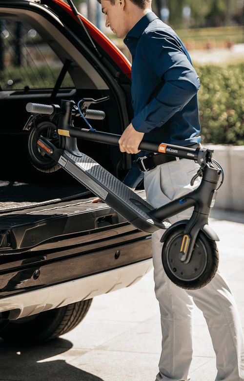 cumpără Trotinetă Xiaomi Mi Electric Scooter 3 EU, Black în Chișinău 