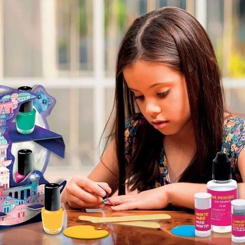 купить Набор для творчества Lisciani Giochi EX105649 Set de creatie pentru Arta unghiilor, 62000 в Кишинёве 