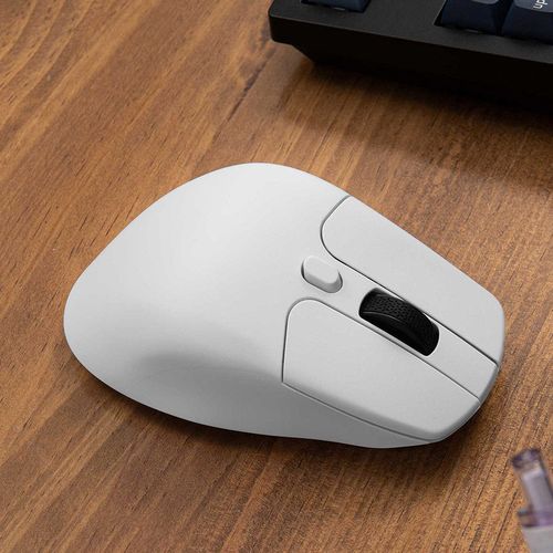 cumpără Mouse Keychron M6 Wireless Mouse White M6-A3, DPI Range 100-26000, 650 IPS, Polling Rate 1000 Hz (2.4 GHz/Wired mode), Battery 800 mAh, USB Type-C, White în Chișinău 