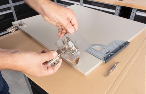 cumpără Set de unelte de mână Wolfcraft Set de reparatii balamale pentru mobilier 17buc 4658000 în Chișinău 