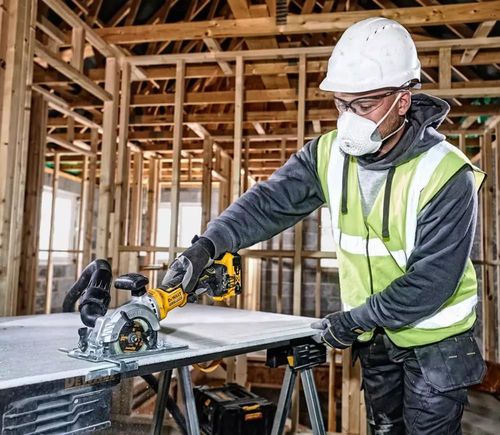 cumpără Fierăstrău DeWalt DCS571NT (fara ac-tor) în Chișinău 