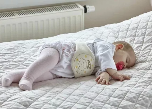 cumpără Accesoriu pentru cei mici BabyJem 429 Centura anticolici cu samburi de cirese Sleepy Cloud Ecru în Chișinău 