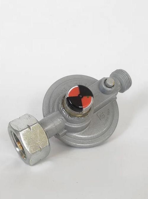 купить Горелка GutGas Regulator gaz Cavagna Group RECA Type 697, 37 mbar cu manometru Minivistomatic (6917900072) в Кишинёве 