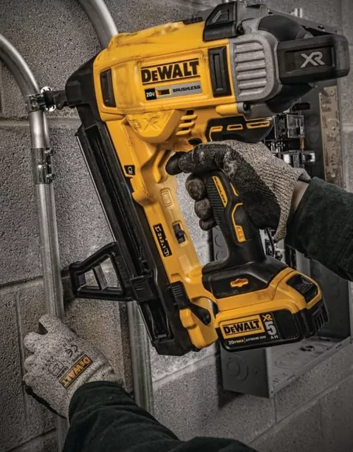 купить Пистолет гвоздезабивной DeWalt DCN890P2 в Кишинёве 