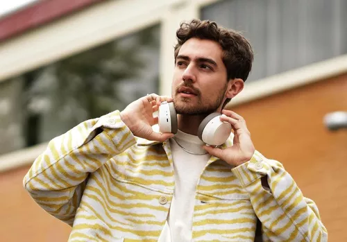 cumpără Căști fără fir Sennheiser M4AEBT Momentum 4 Wireless White în Chișinău 