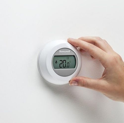 cumpără Termostat de cameră Honeywell Y87RF2024 Wireless+BDR91 UK în Chișinău 