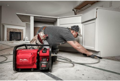 cumpără Compresor Milwaukee 4933472166 18V, M18FAC-0 în Chișinău 