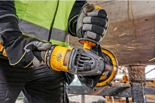 cumpără Polizor unghiular DeWalt CG418NT 125mm 54V (cu acumulator) în Chișinău 