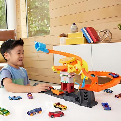 купить Машина Hot Wheels HTN81 Трек Атака кобры на пиццерию в Кишинёве 