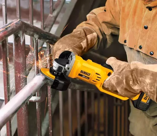 cumpără Set de scule electrice DeWalt DCK384P2T (DCD796+DCG405+DCF887) în Chișinău 