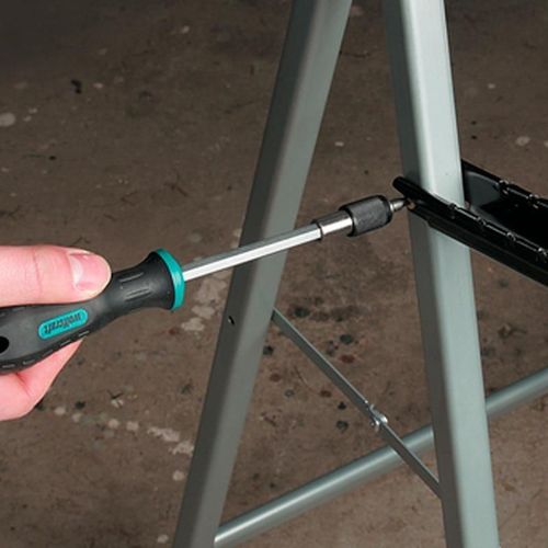 купить Отвёртка Wolfcraft Ручная отвёртка с держателем бит 197 мм 8725000 в Кишинёве 