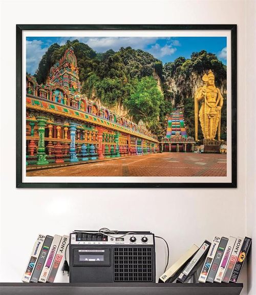 купить Пазл Clementoni Puzzle 1000 HQC PAINTED BATU CAVES COMPACT (37111) в Кишинёве 