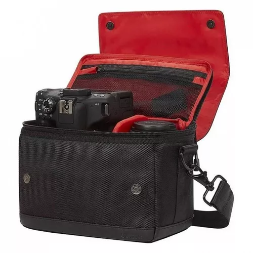 cumpără Aparat foto DSLR Canon EOS 4000D 18-55 DC III + SB130 + 16GB (3011C015) în Chișinău 