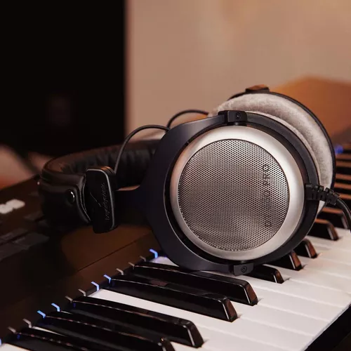 купить Наушники проводные Beyerdynamic DT 880 PRO (250 Ohm) в Кишинёве 