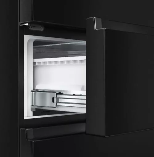 cumpără Frigider cu congelator jos Hisense RT641N4WFE1 în Chișinău 