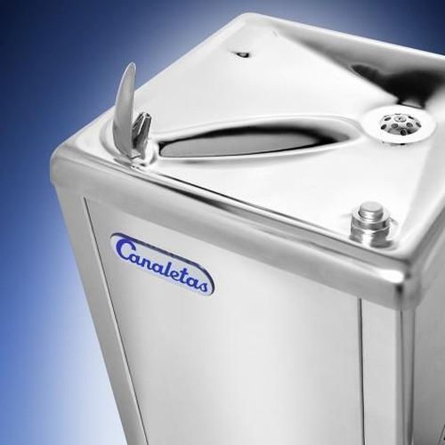 купить Фонтан питьевой Canaletas M-4ASF, havuz apă potabilă pe perete cu buton в Кишинёве 